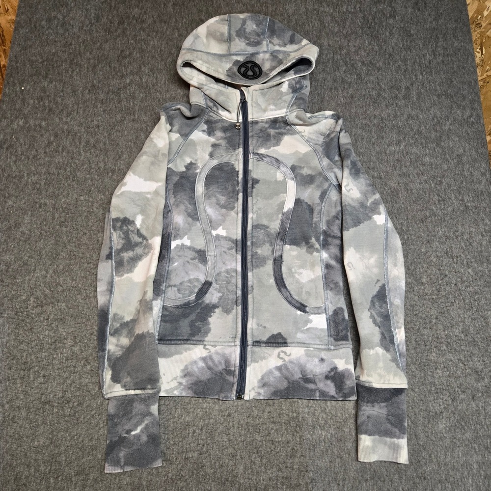 Lululemon Scuba Hoodie Full Zip Jacket Women 2 Grey Cloud Camo Athleisure